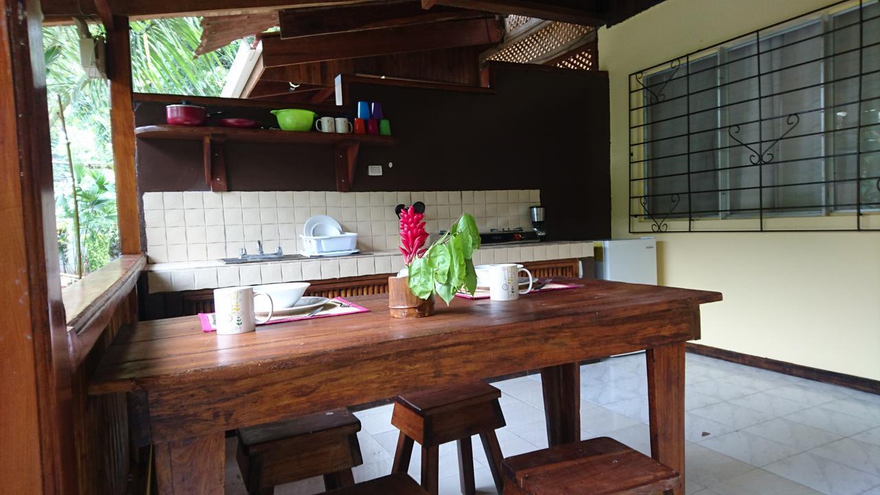 Morpheus Exotica Lodge Puerto Viejo de Talamanca Exterior foto